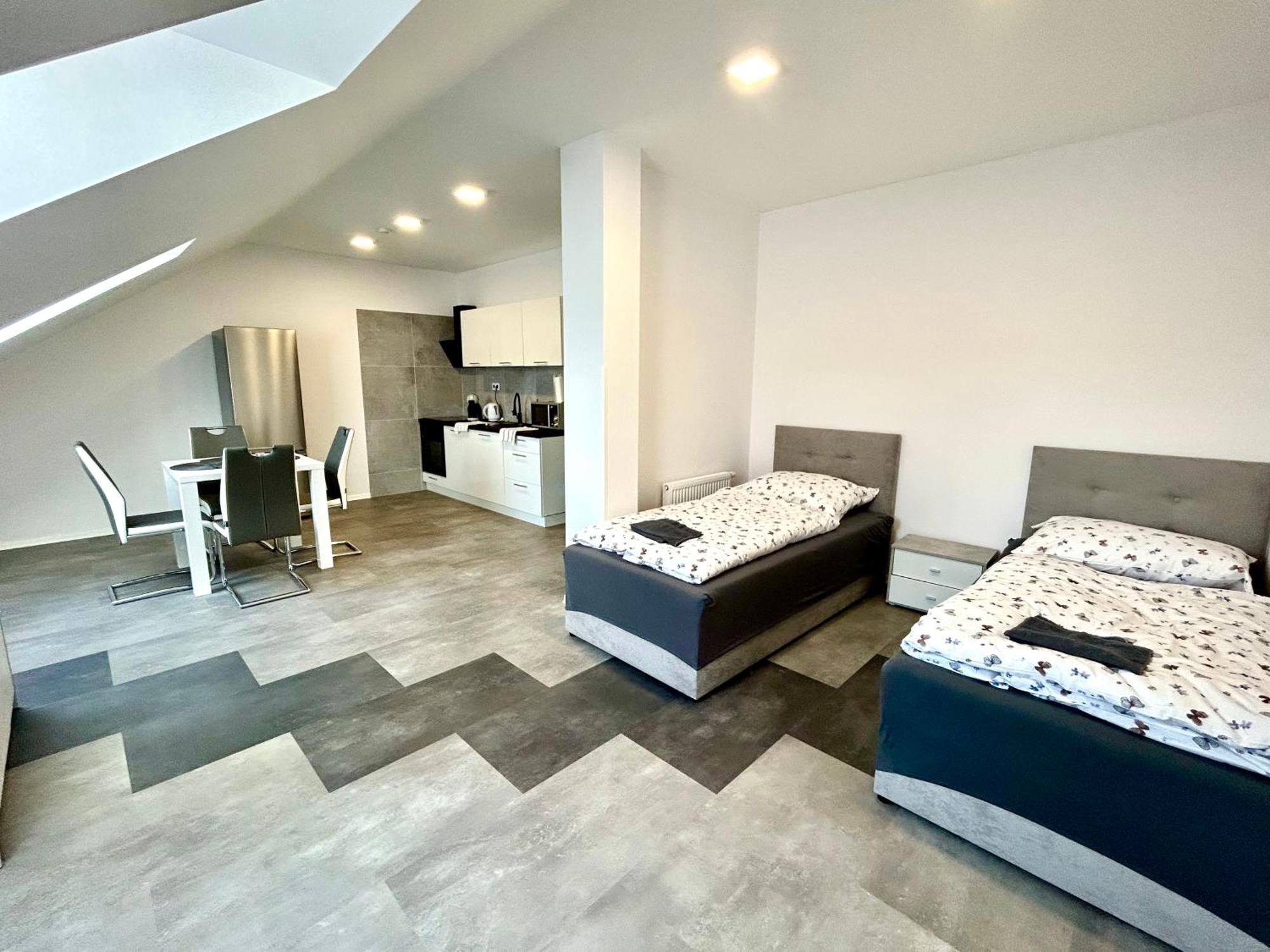 Apartmany Premium Se Soukromym Parkovanim Česká Lípa エクステリア 写真