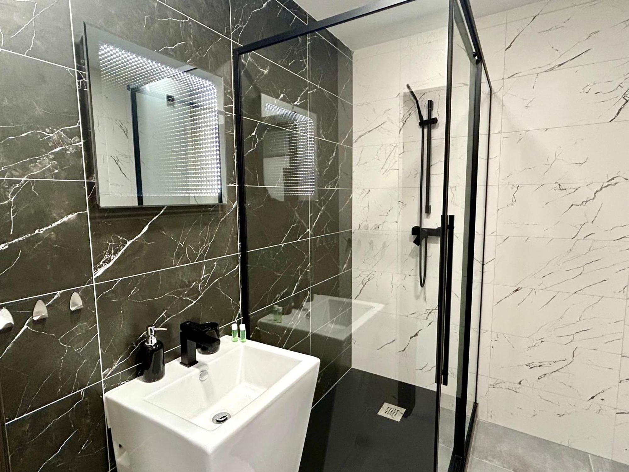Apartmany Premium Se Soukromym Parkovanim Česká Lípa エクステリア 写真