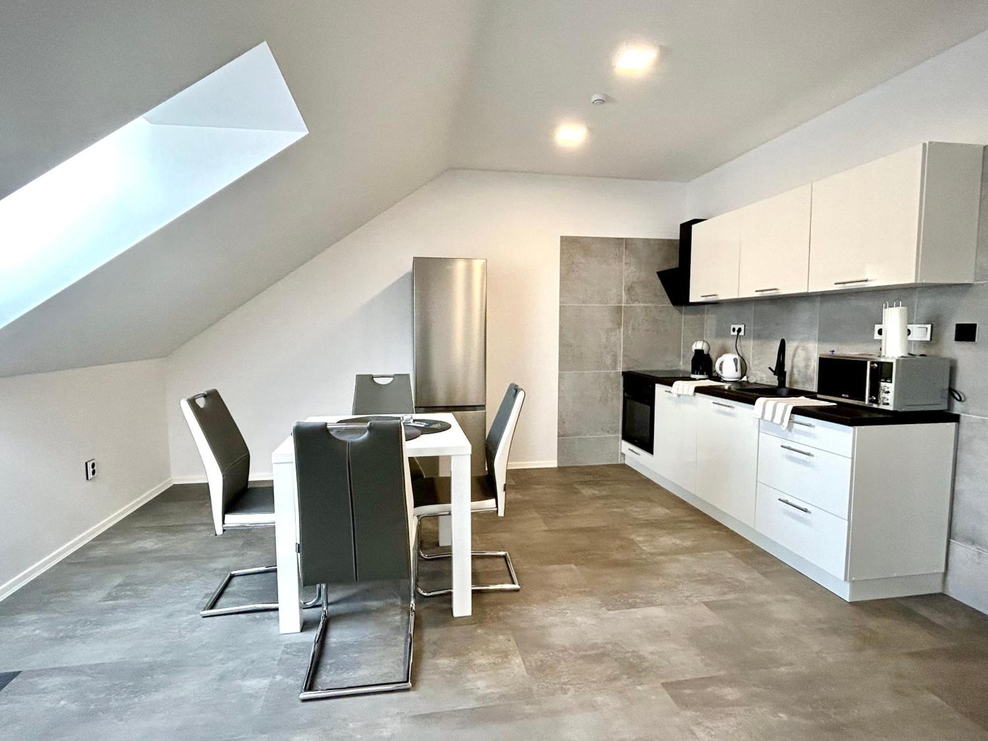 Apartmany Premium Se Soukromym Parkovanim Česká Lípa エクステリア 写真