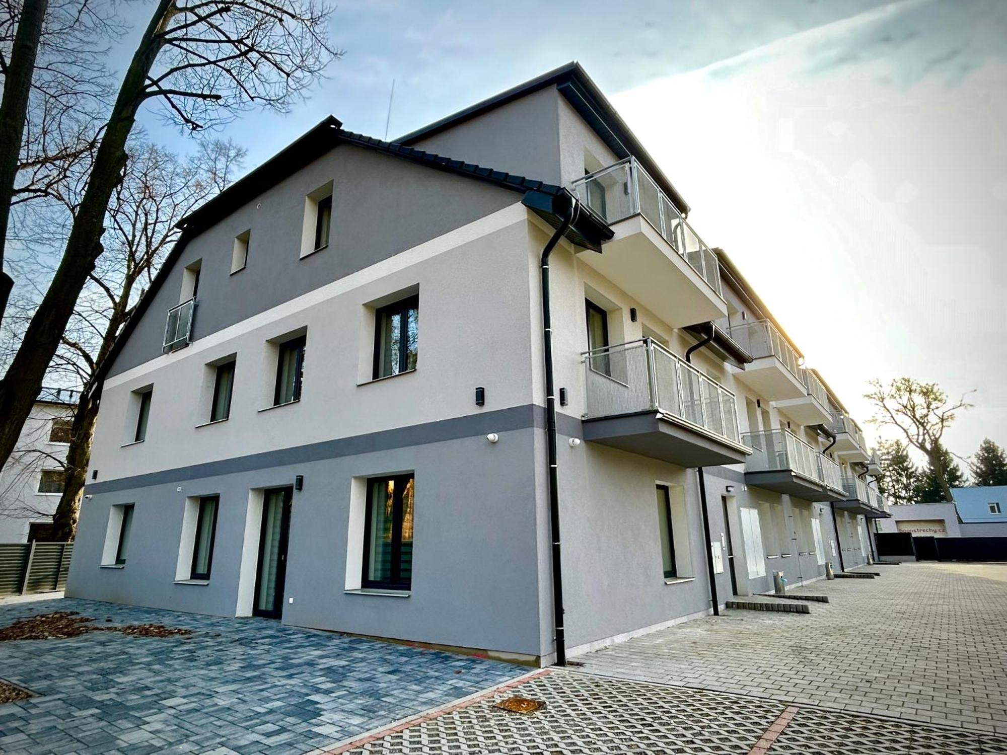 Apartmany Premium Se Soukromym Parkovanim Česká Lípa エクステリア 写真